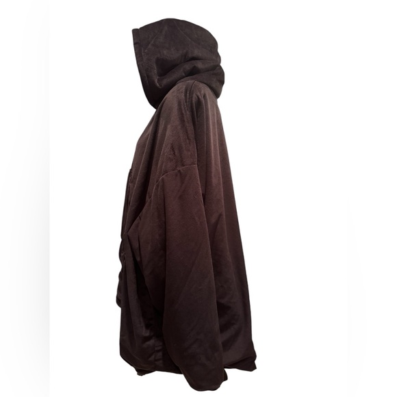 Comfy: The Original Wearable Blanket. Black. One size. - Picture 2 of 7